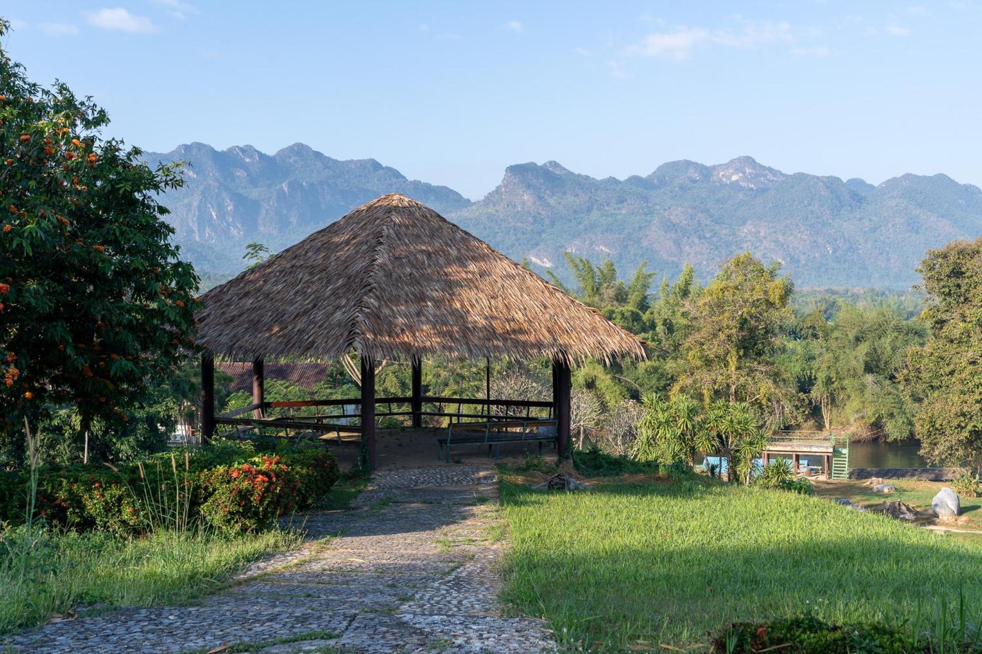 Pung-Waan Resort Sai Yok Exterior foto